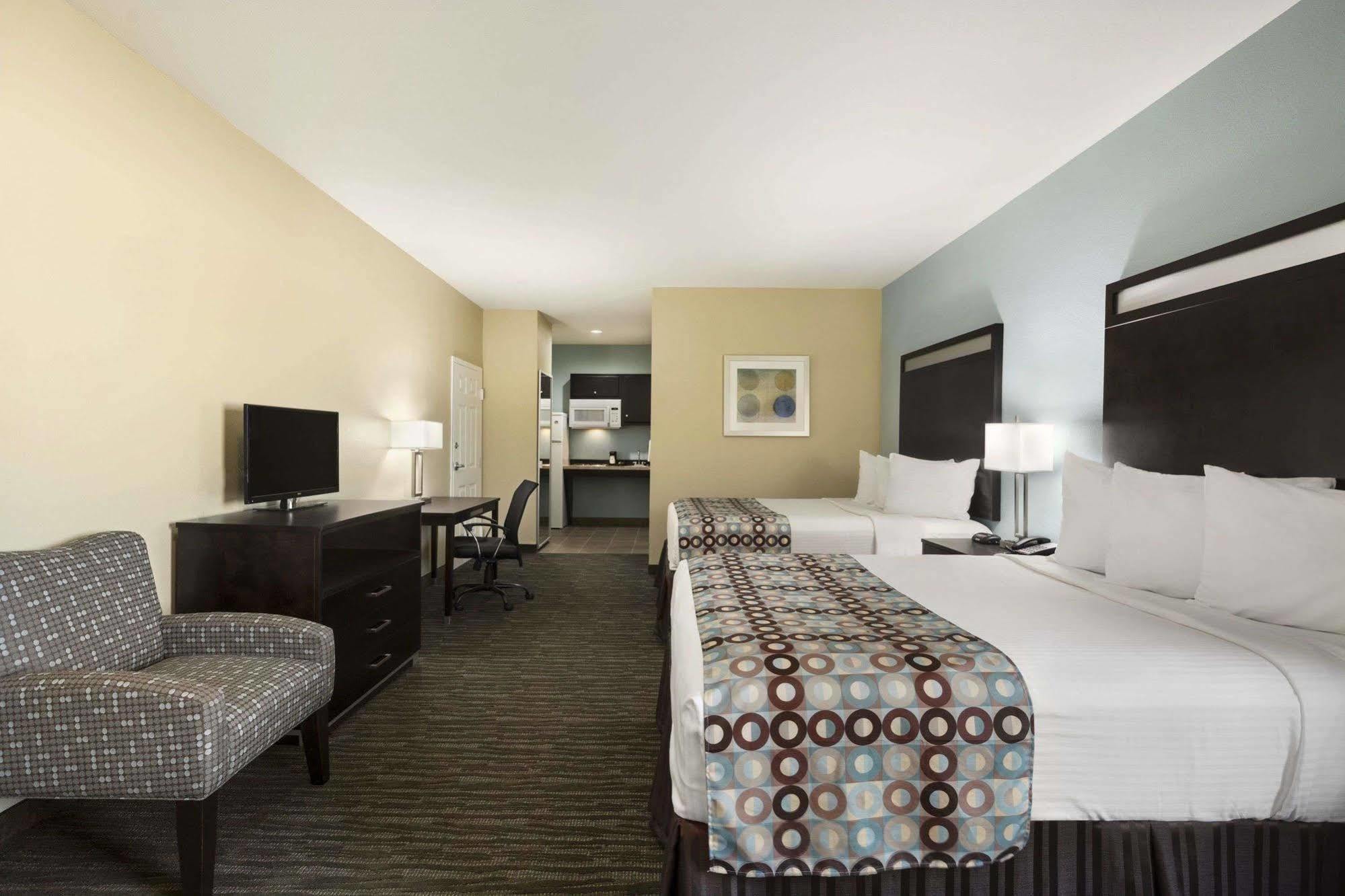 Days Inn Pearsall エクステリア 写真