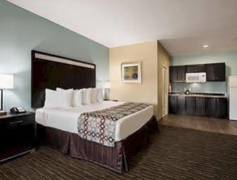 Days Inn Pearsall エクステリア 写真